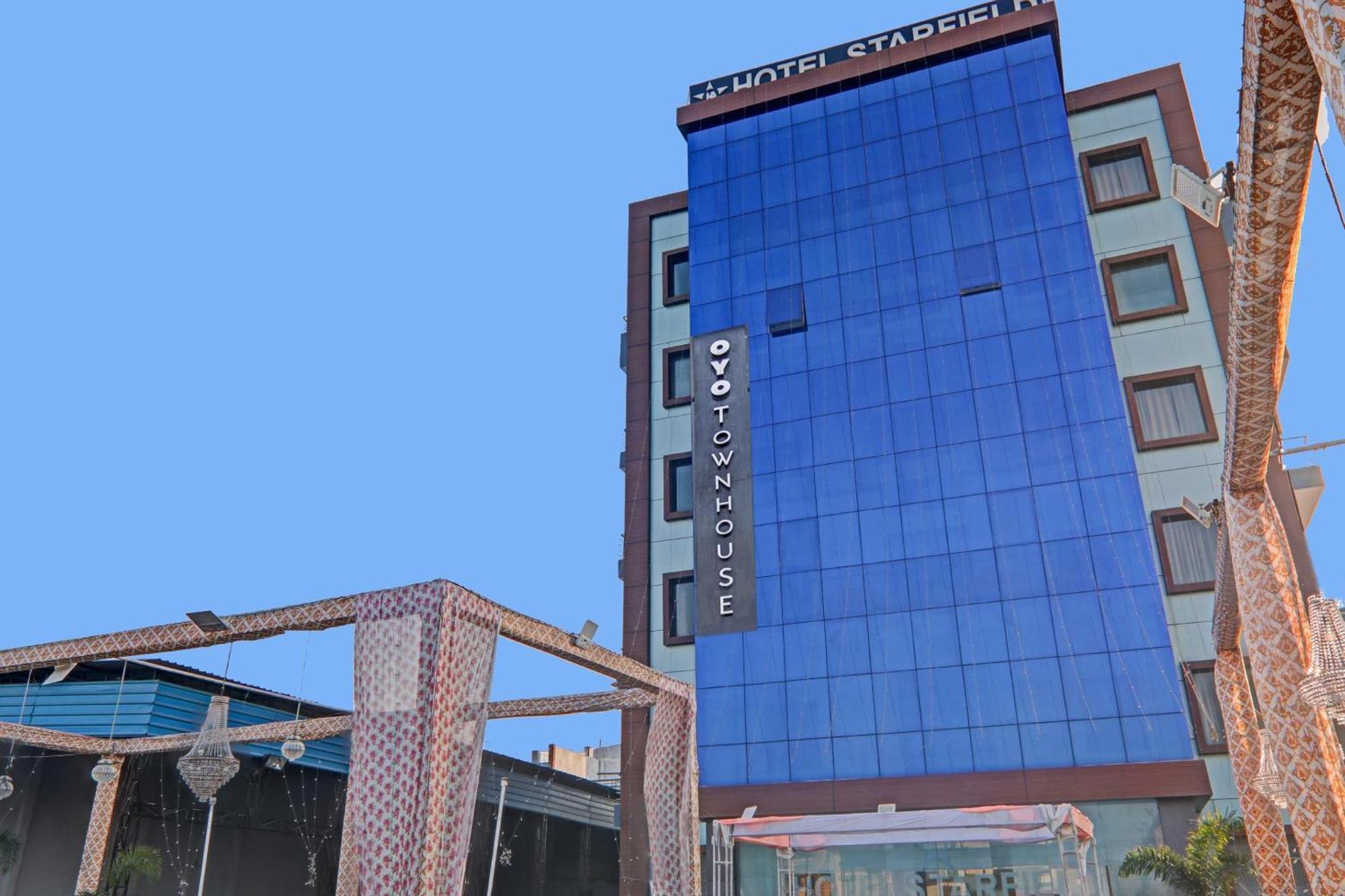 Collection O Starfield Hotel Lucknow Buitenkant foto