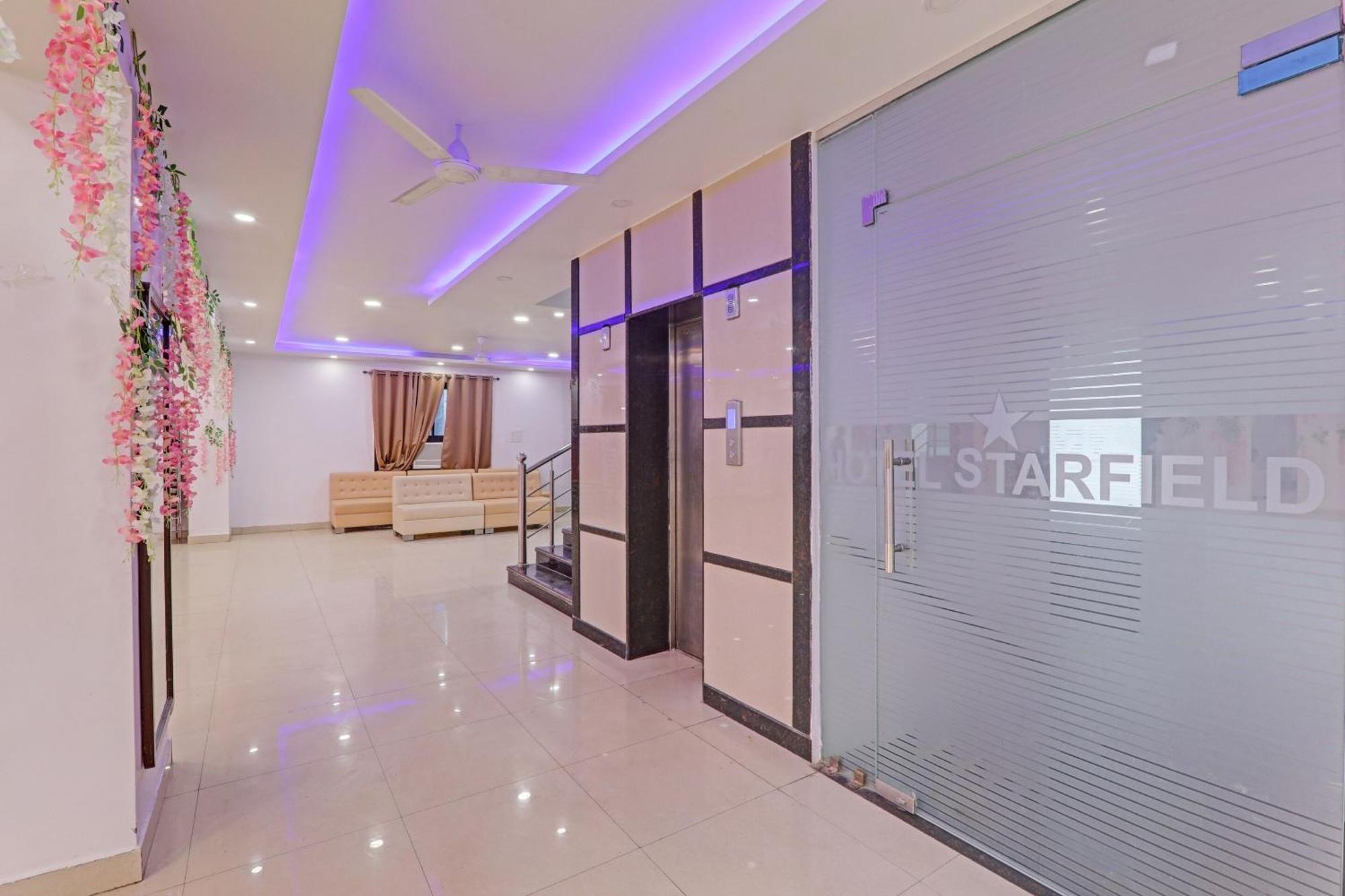 Collection O Starfield Hotel Lucknow Buitenkant foto