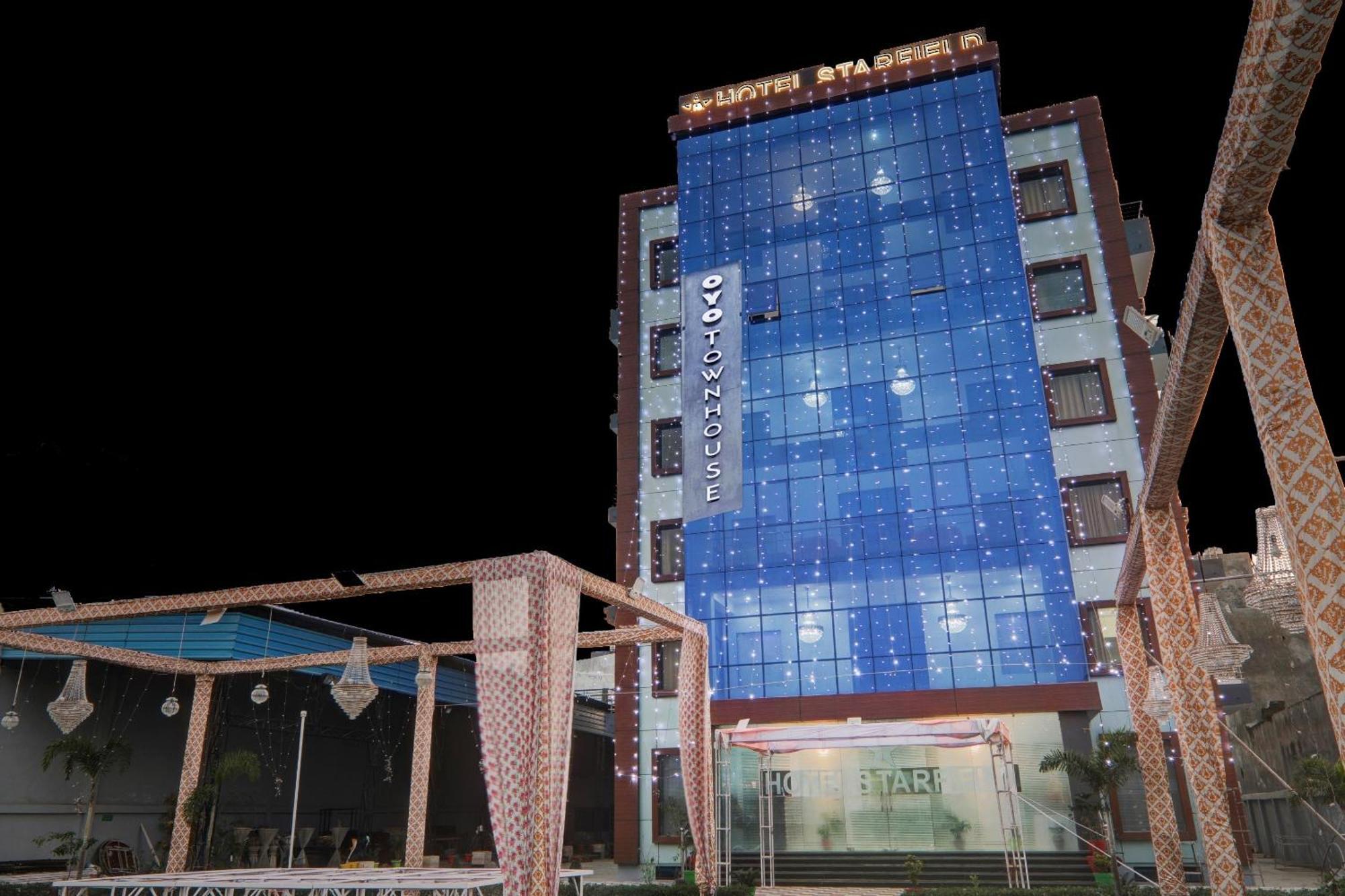Collection O Starfield Hotel Lucknow Buitenkant foto